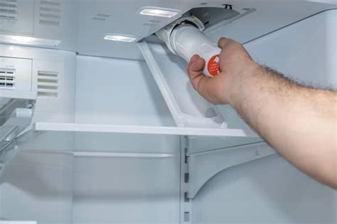 samsung fridge leaking|What to do if your Samsung Fridge Freezer is leaking。